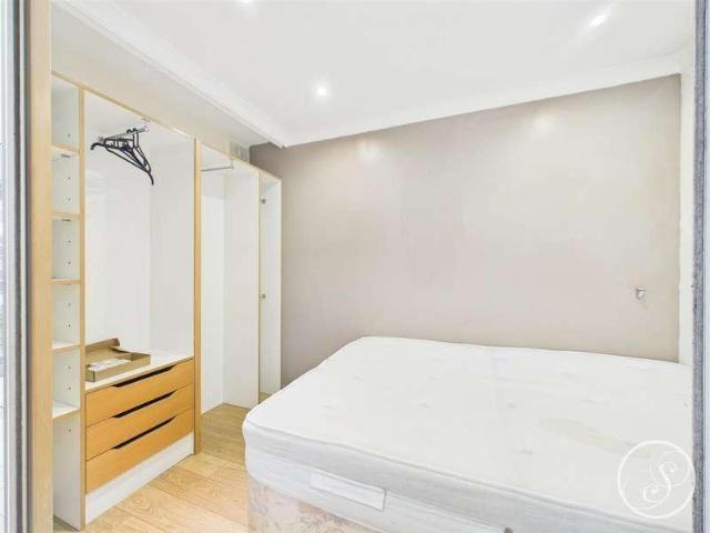 1 bed flat for sale