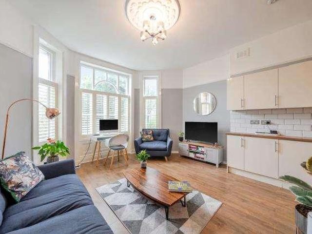 1 bed flat for sale
