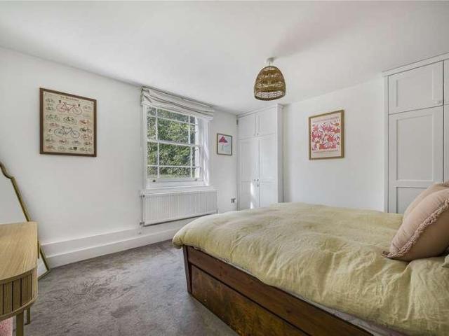 1 bed flat for sale