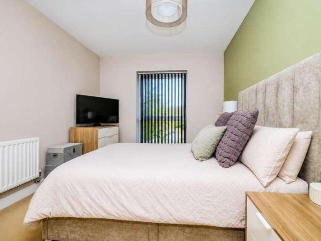 1 bed flat for sale