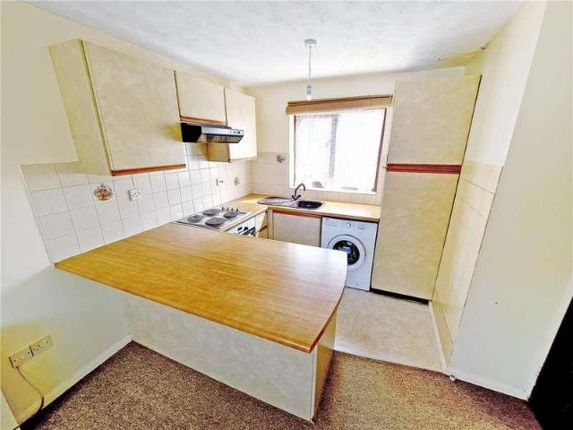 1 bed flat for sale