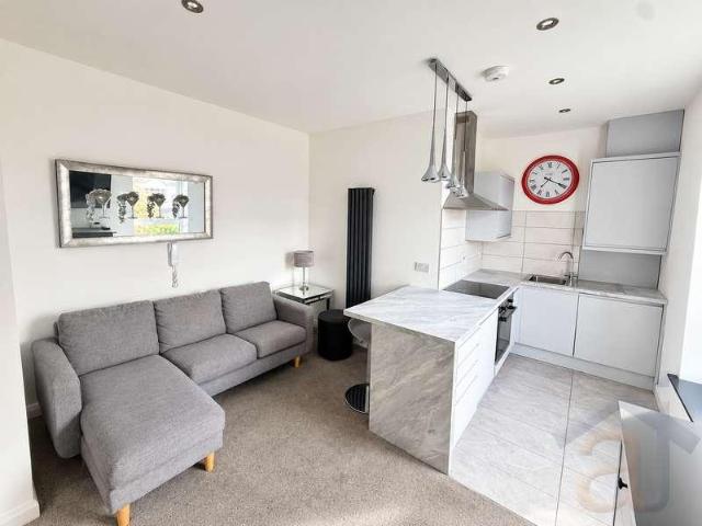 1 bed flat for sale