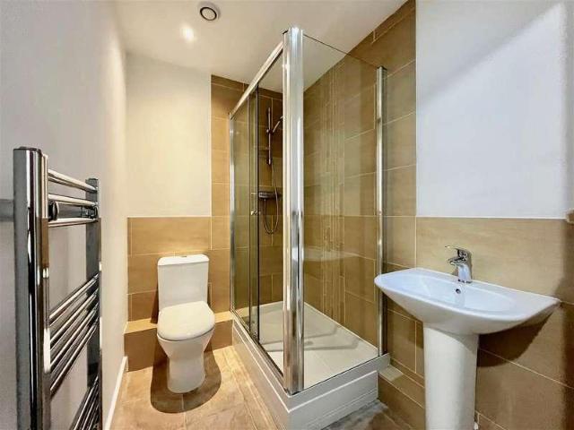 1 bed flat for sale