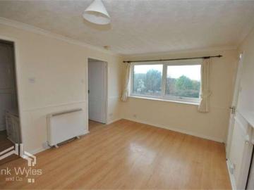 1 bed flat for sale