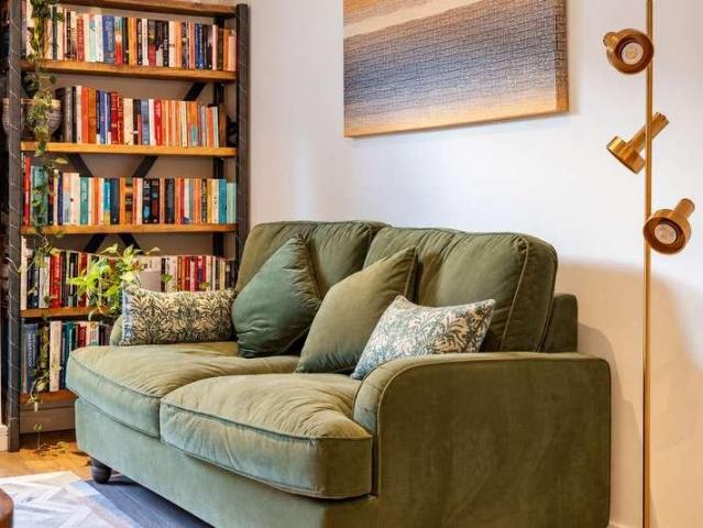 1 bed flat for sale