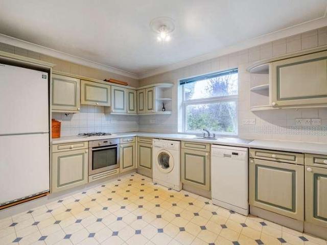 1 bed flat for sale