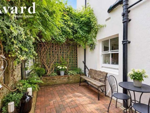 1 bed flat for sale