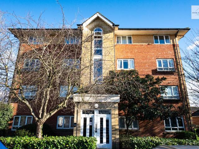 1 bed flat for sale