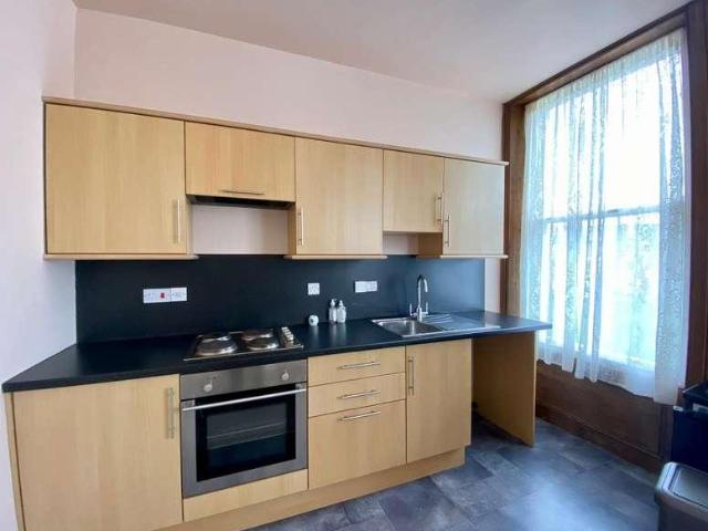 1 bed flat for sale