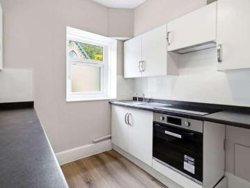 1 bed flat for sale