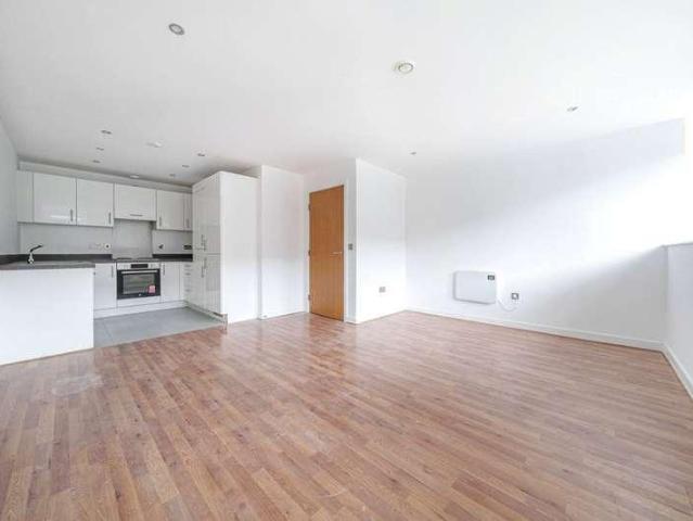 1 bed flat for sale