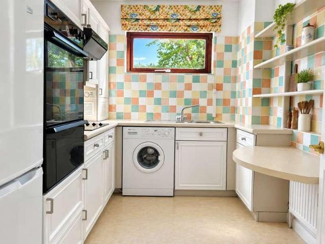 1 bed flat for sale