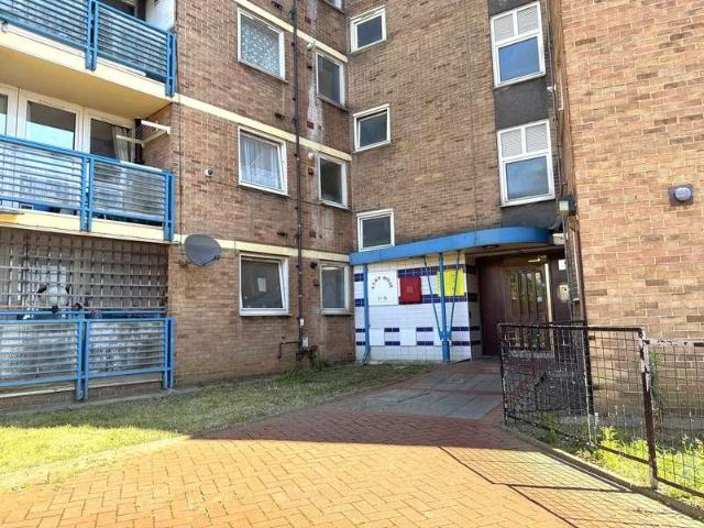 1 bed flat for sale