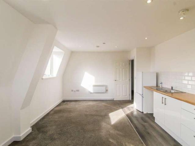1 bed flat for sale