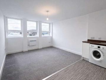 1 bed flat for sale
