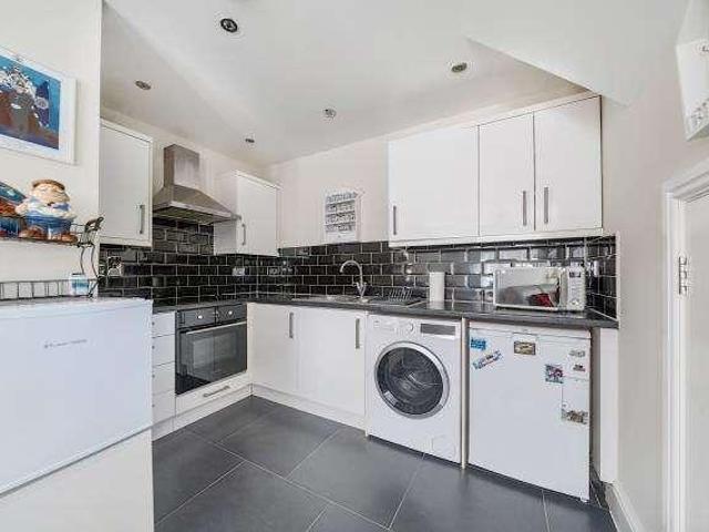 1 bed flat for sale