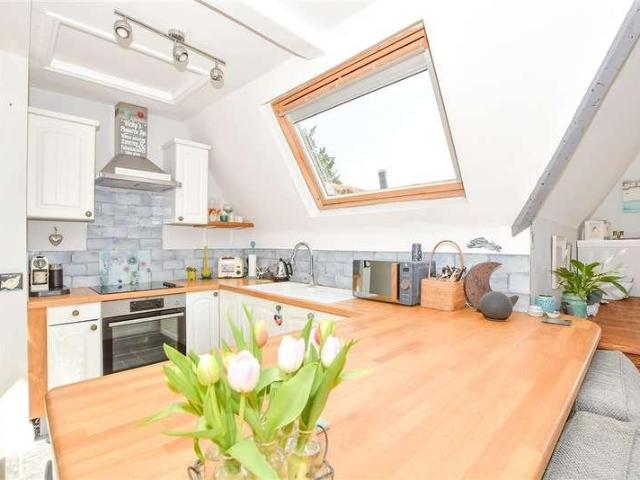 1 bed flat for sale