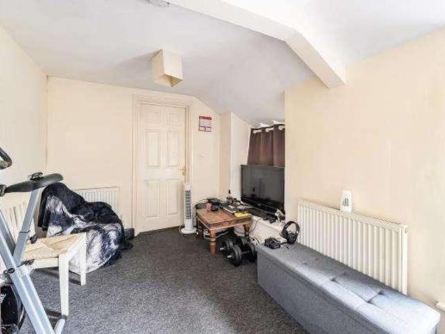 1 bed flat for sale