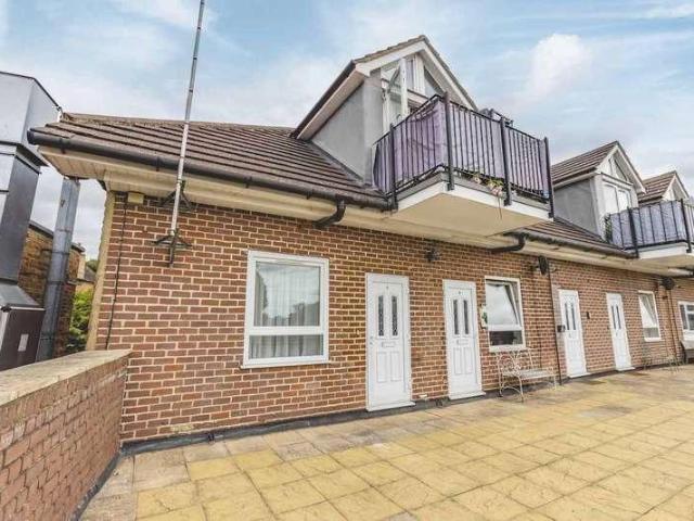1 bed flat for sale