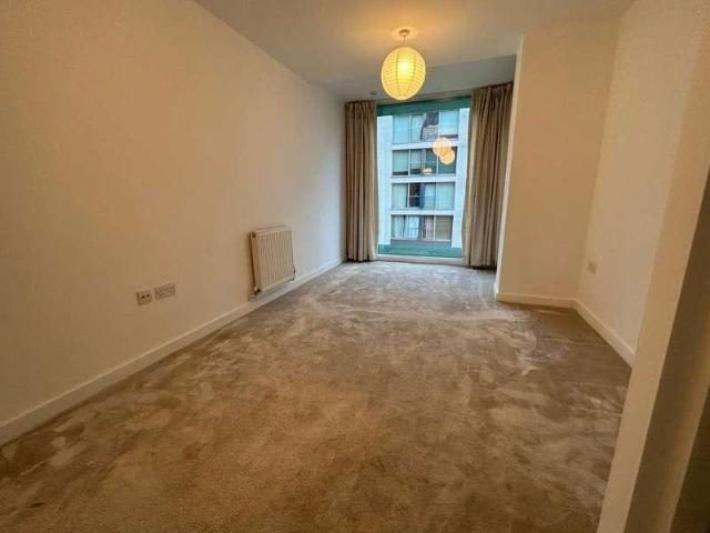 1 bed flat for sale