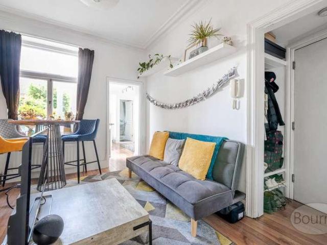 1 bed flat for sale