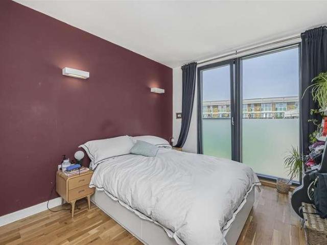 1 bed flat for sale