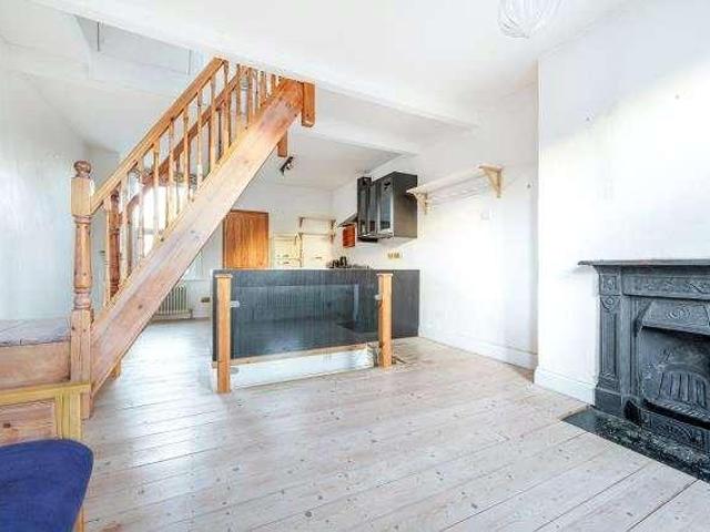1 bed flat for sale