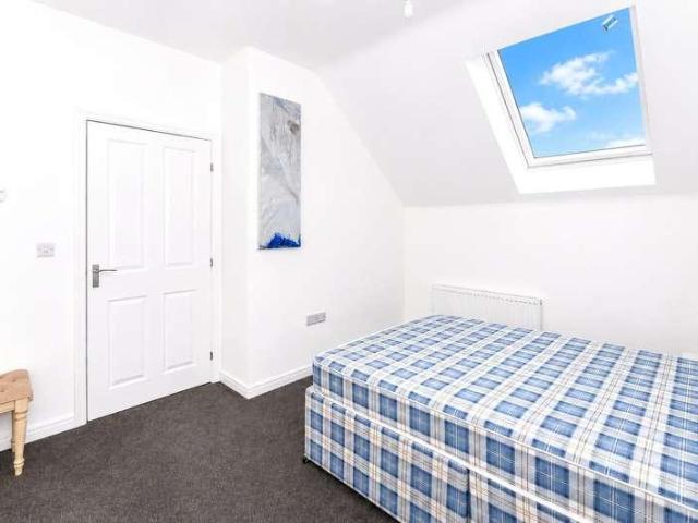 1 bed flat for sale