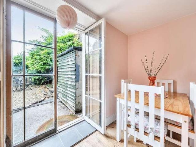 1 bed flat for sale