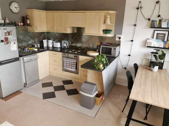 1 bed flat for sale