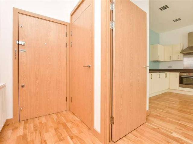 1 bed flat for sale