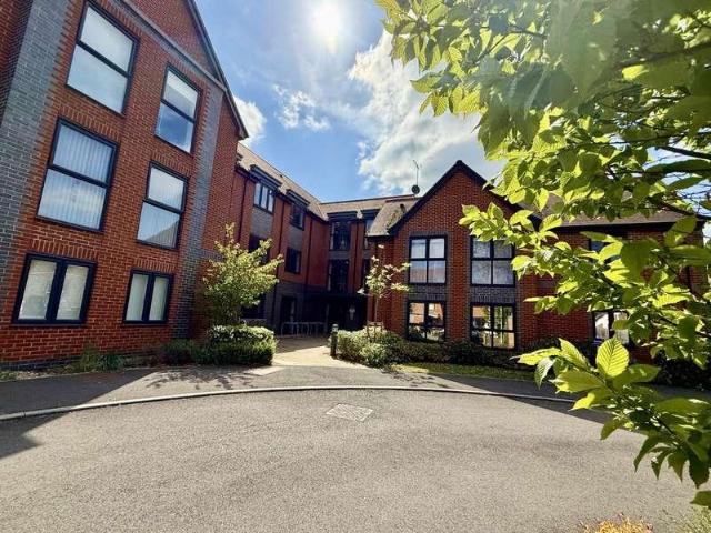 1 bed flat for sale
