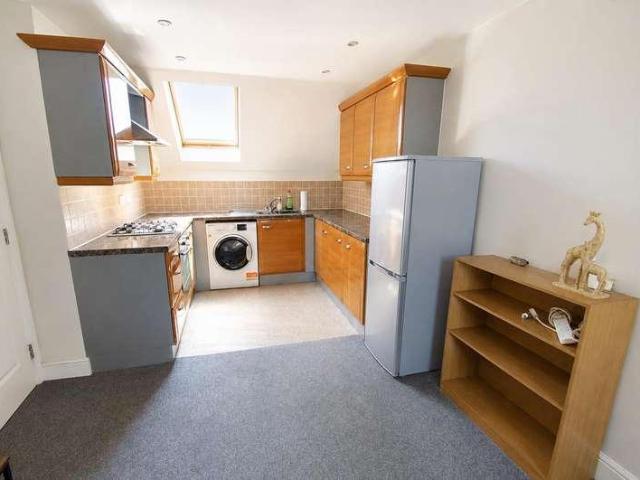 1 bed flat for sale