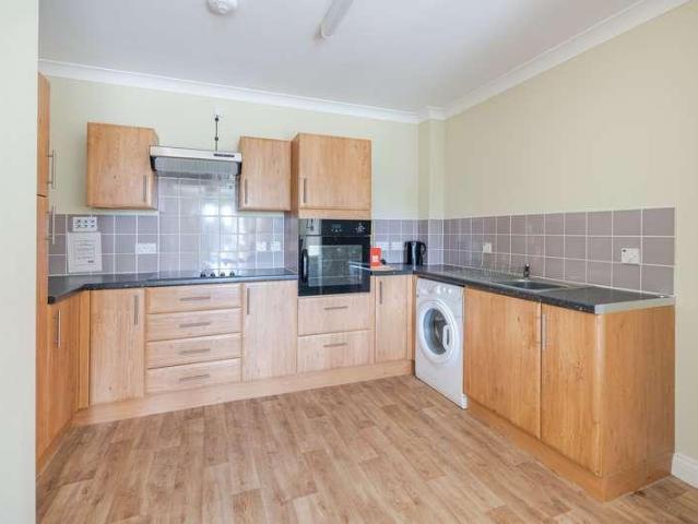 1 bed flat for sale