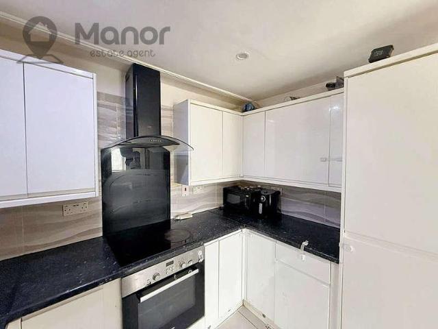 1 bed flat for sale