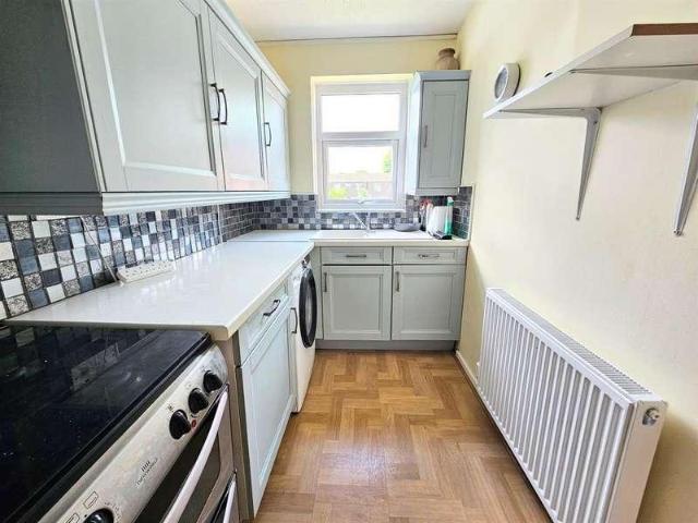 1 bed flat for sale