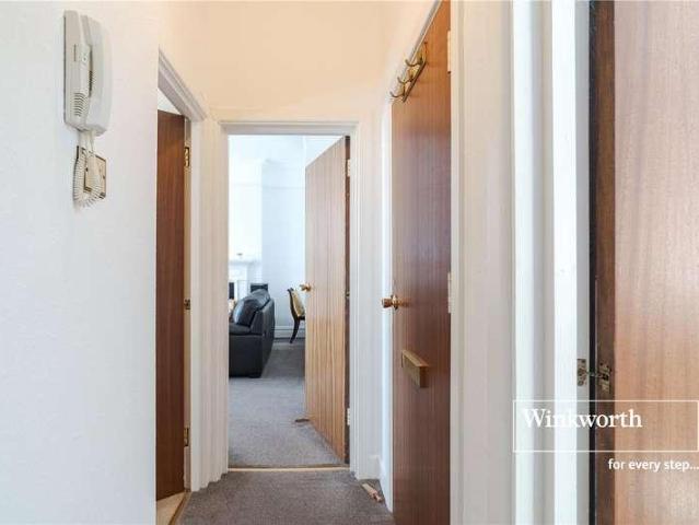 1 bed flat for sale