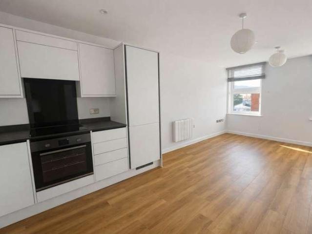 1 bed flat for sale