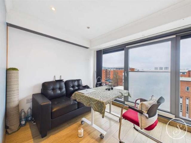 1 bed flat for sale