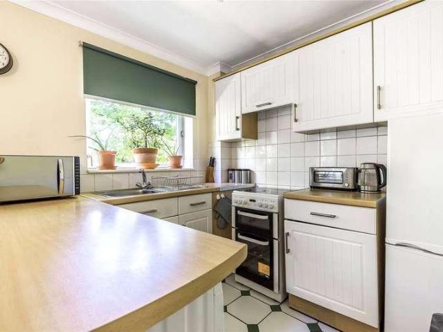 1 bed flat for sale