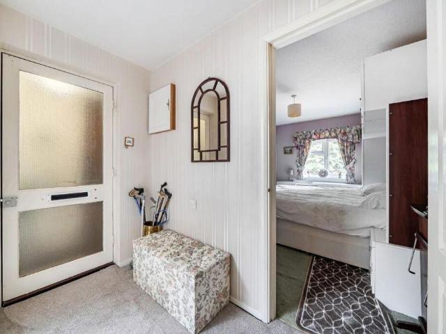 1 bed flat for sale