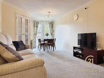 1 bed flat for sale