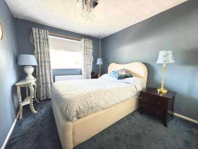 1 bed flat for sale