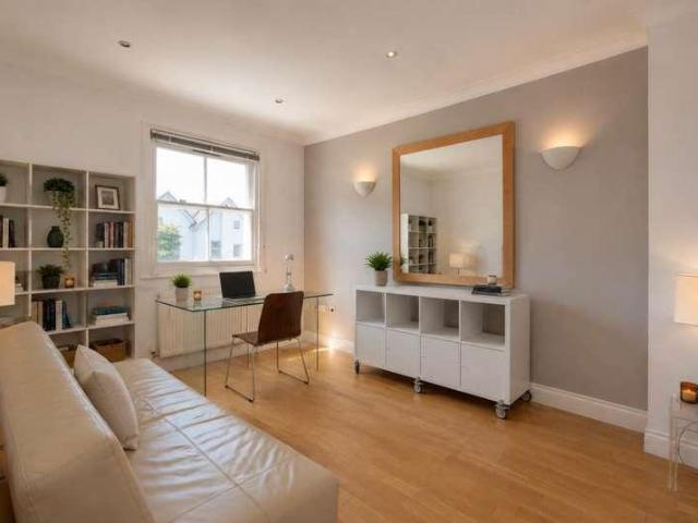 1 bed flat for sale