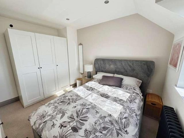 1 bed flat for sale