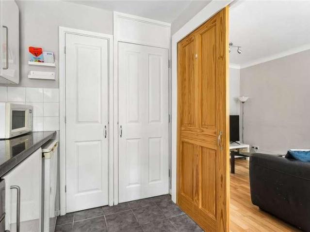 1 bed flat for sale