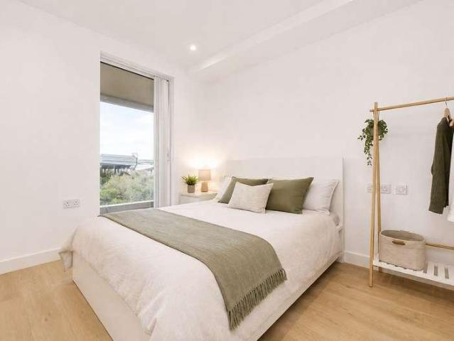 1 bed flat for sale
