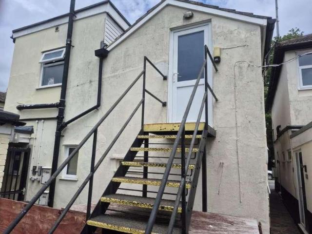 1 bed flat for sale
