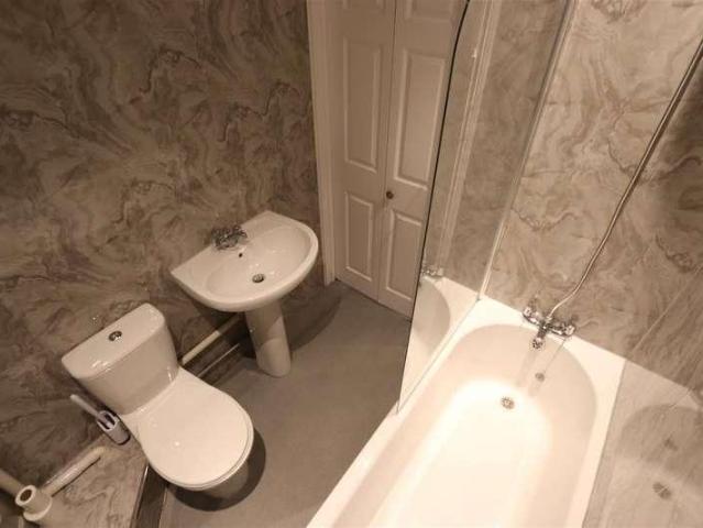 1 bed house for sale