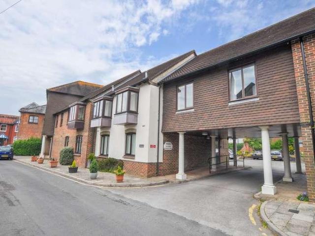 1 bed flat for sale